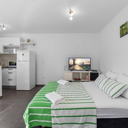 Studio Apartment Sekula Šibenik Екстериор снимка