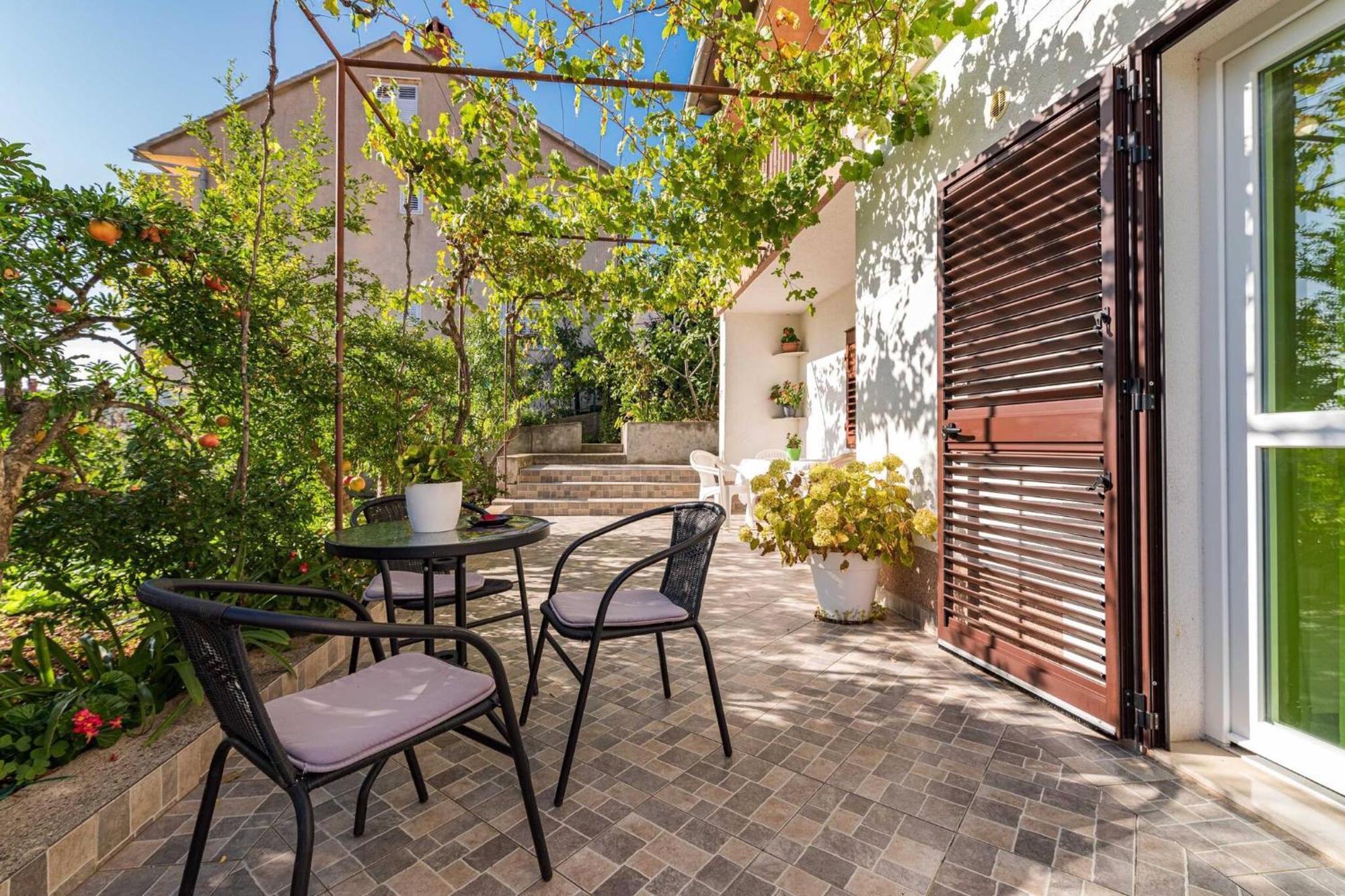 Studio Apartment Sekula Šibenik Екстериор снимка